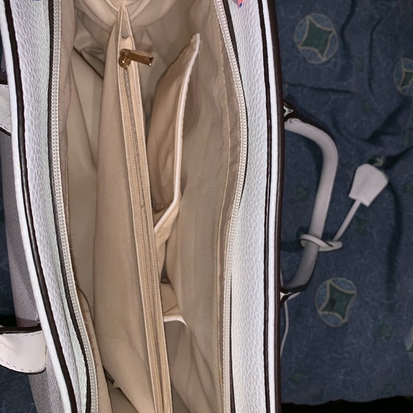 White leather purse - Picture 4 of 4